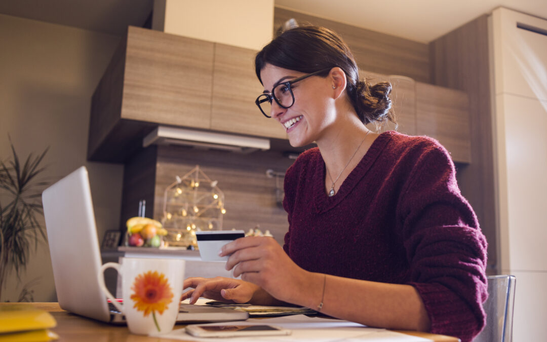 Gift Card Tips & Tricks: How to Stay Organized and Get the Most Value