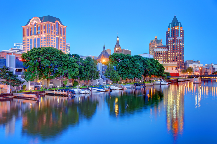 Milwaukee 